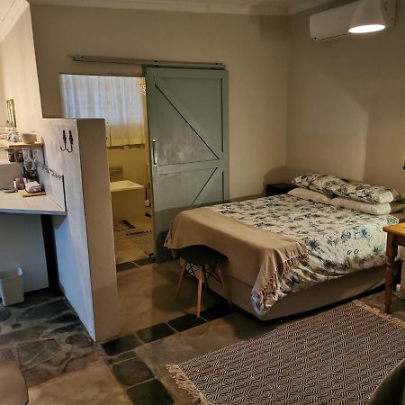 Macnut Bed And Breakfast 넬스프리트 외부 사진