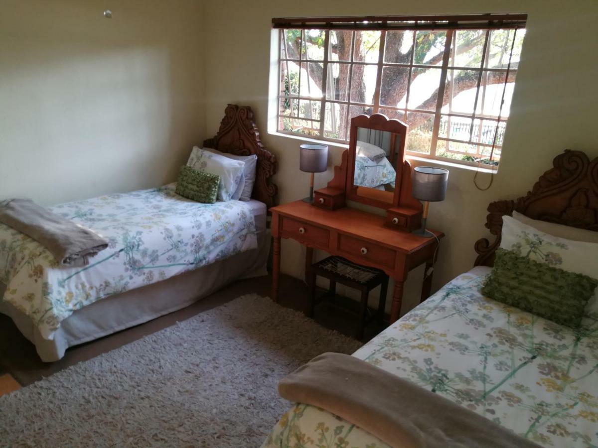 Macnut Bed And Breakfast 넬스프리트 외부 사진