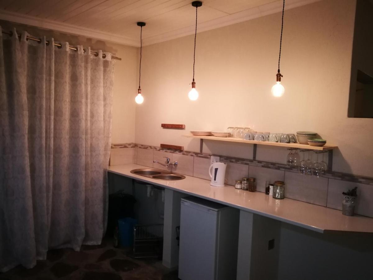 Macnut Bed And Breakfast 넬스프리트 외부 사진